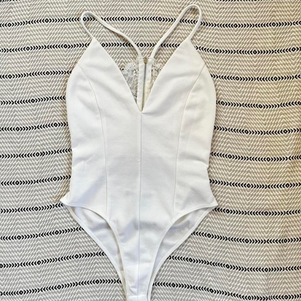 Lace Back Body Suit